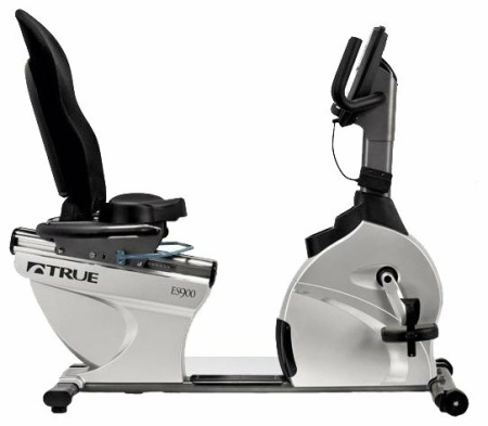 Горизонтальный велотренажер True Fitness ES900R