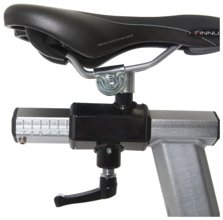 Вертикальный велотренажер Finnlo 3207 Speed Bike CRS 2