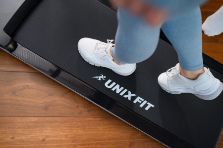 Беговая дорожка UNIXFIT R-200V