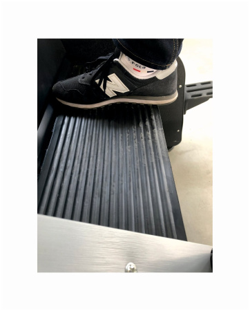 Степпер UltraGym UG-PS001 белый черный