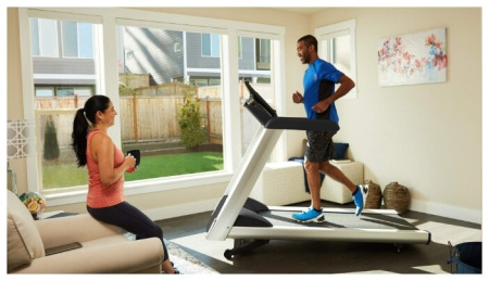 Беговая дорожка PRECOR TRM 425