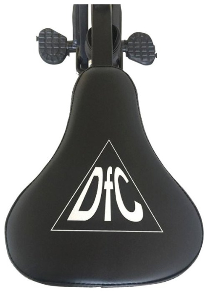 Вертикальный велотренажер DFC VT-301