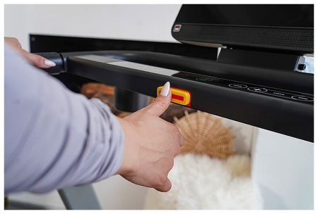 Беговая дорожка Hasttings Fusion