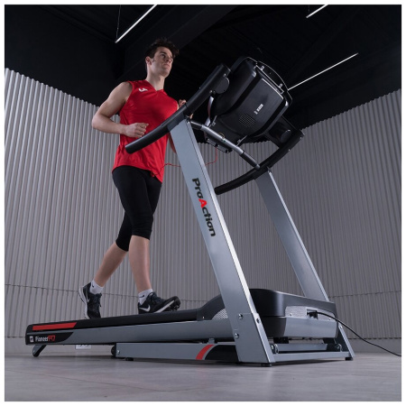 Беговая дорожка BH FITNESS Pioneer R7
